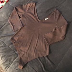 MID LENGTH SLEEVE BODYSUIT